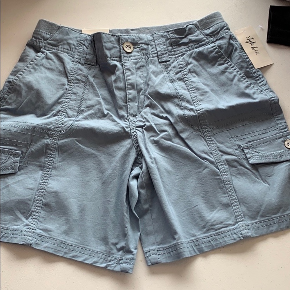 Style & Co mid rise tummy control short